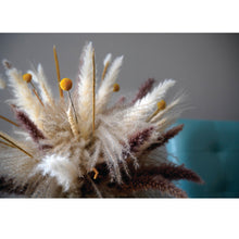 Charger l&#39;image dans la galerie, 17.5” Boho Natural Dried Pampas Bouquet (90 PCs Total)
