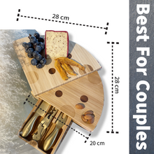 Charger l&#39;image dans la galerie, Compact Unique Gouda Cheese Design Charcuterie Board Set
